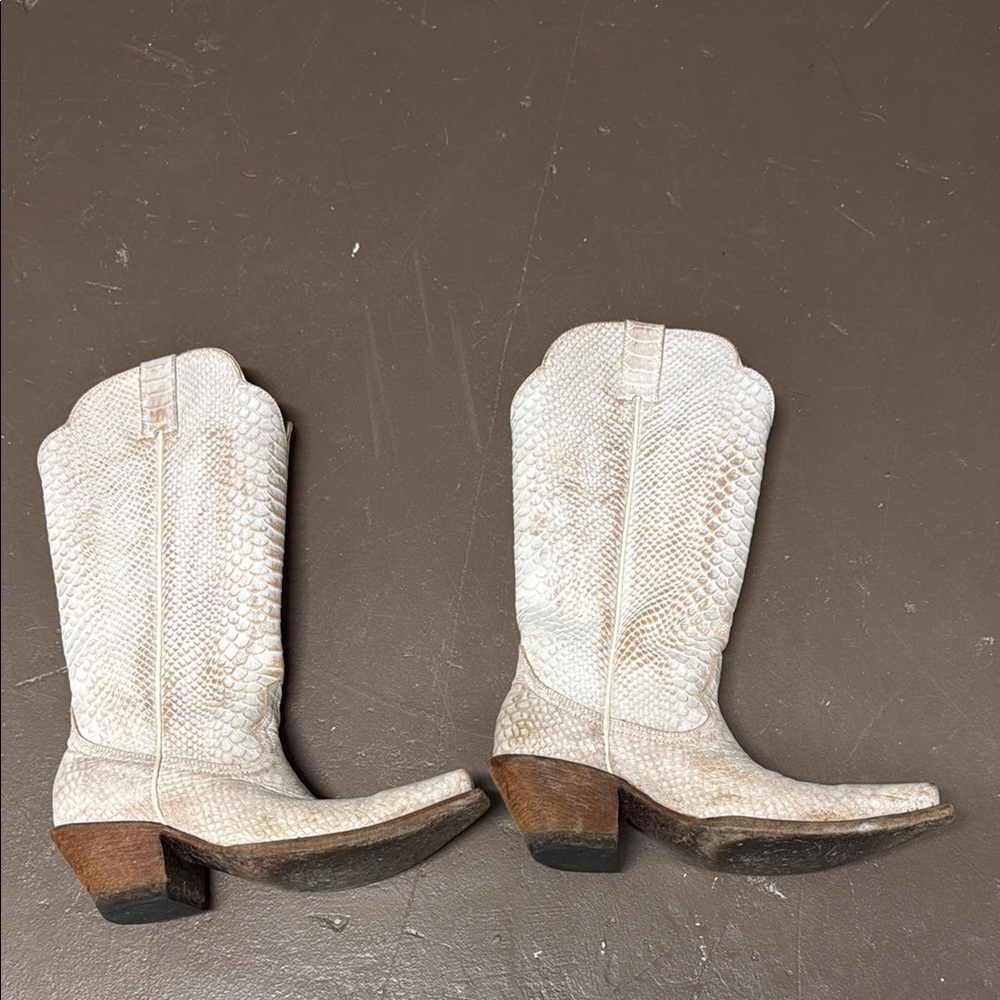 Women's Cream Cowboy Boots